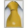 Cravatta giallo oro personalizzata con iniziali ricamate